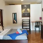 Πανσιόν Of 3*